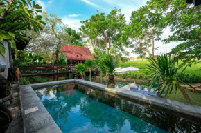 Calypso 3BR, Walk distance to Batu Bolong Beach